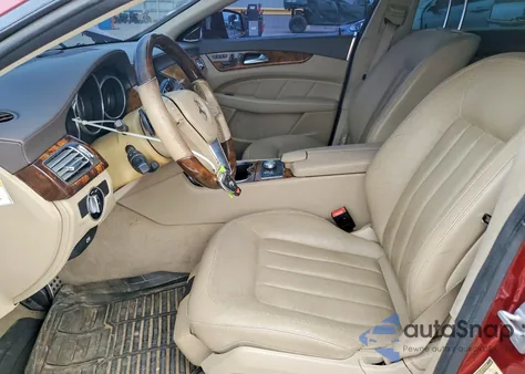 2012 Mercedes-Benz Cls 550 z USA, uszkodzony, nr VIN WDDLJ7DB4CA039788